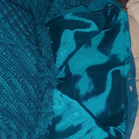 NWT $180.00 White House Black Market Sleeveless V-Neck Lace Sheath Dress Size 6 - Picture 7 of 8